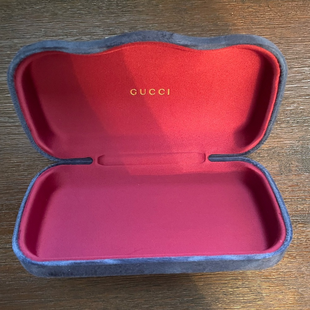 Gucci Red and Blue Velvet Accessory Case